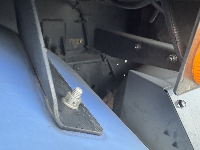 いすゞエルフパッカー車（塵芥車）小型（2t・3t）[写真36]