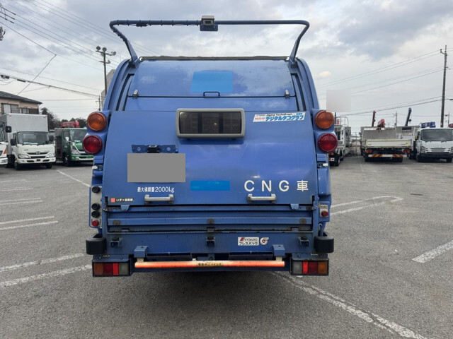 いすゞエルフパッカー車（塵芥車）小型（2t・3t）[写真06]