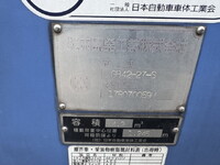 いすゞエルフパッカー車（塵芥車）小型（2t・3t）[写真08]