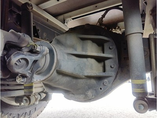 日野デュトロ平ボディ小型（2t・3t）[写真09]