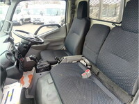 日野デュトロ平ボディ小型（2t・3t）[写真20]