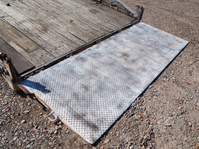 いすゞフォワードセーフティクレーン4段増トン（6t・8t）[写真19]