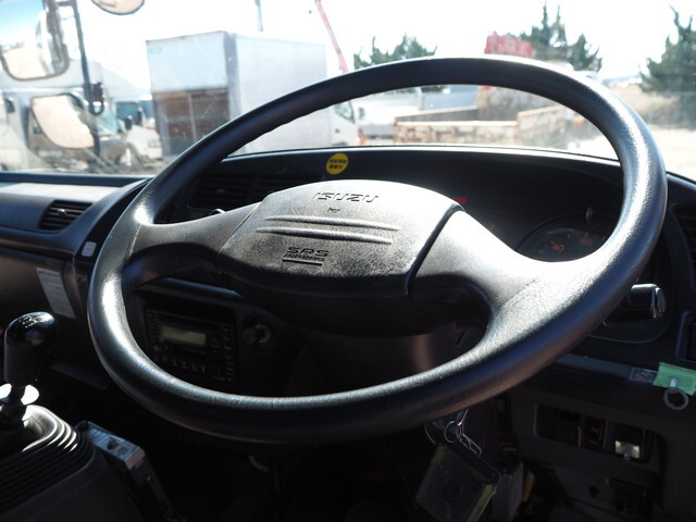 いすゞフォワードセーフティクレーン4段増トン（6t・8t）[写真34]