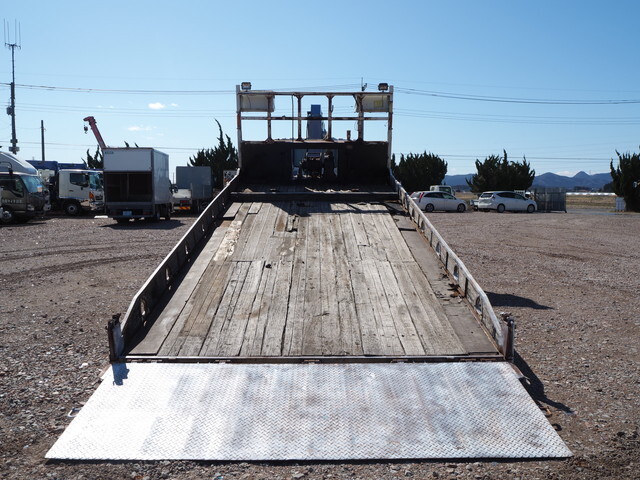 いすゞフォワードセーフティクレーン4段増トン（6t・8t）[写真06]