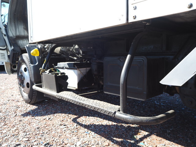 トヨタトヨエースアルミバン小型（2t・3t）[写真24]