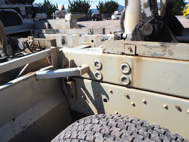 三菱ふそうスーパーグレートダンプ大型（10t）[写真24]