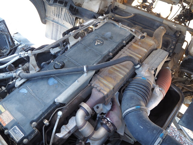 三菱ふそうスーパーグレートダンプ大型（10t）[写真28]