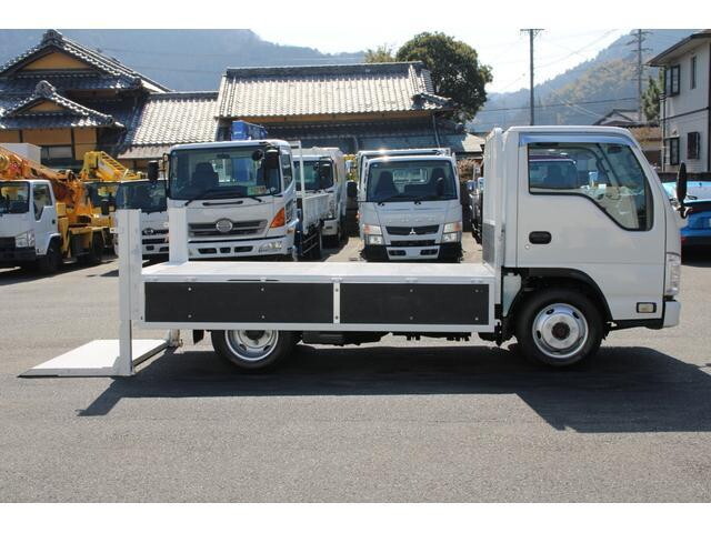 いすゞエルフ平ボディ小型（2t・3t）[写真16]