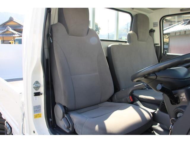 いすゞエルフ平ボディ小型（2t・3t）[写真37]