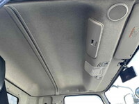 三菱ふそうファイターアルミウイング中型（4t）[写真37]