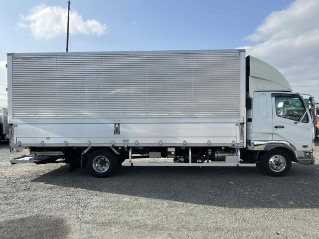 三菱ふそうファイターアルミウイング中型（4t）[写真06]