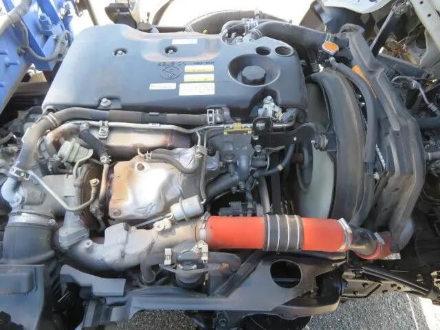 いすゞエルフクレーン3段小型（2t・3t）[写真30]