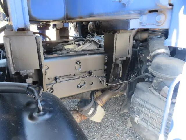 いすゞエルフクレーン3段小型（2t・3t）[写真36]