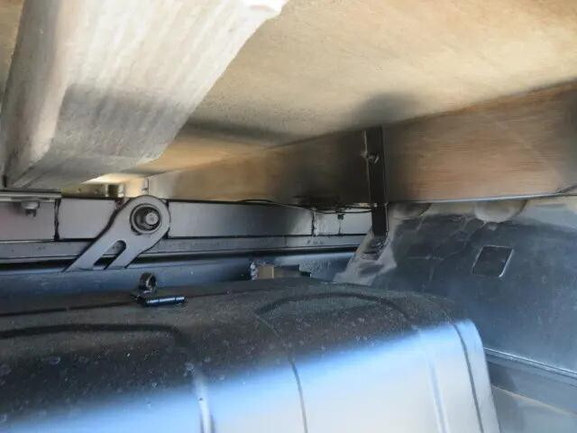 いすゞエルフクレーン3段小型（2t・3t）[写真38]