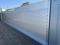 三菱ふそうキャンターアルミブロック小型（2t・3t）[写真13]