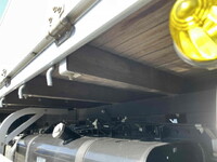 三菱ふそうキャンターアルミブロック小型（2t・3t）[写真21]