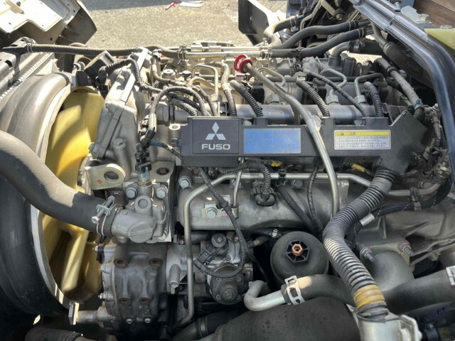 三菱ふそうキャンターアルミブロック小型（2t・3t）[写真23]