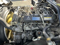 三菱ふそうキャンターアルミブロック小型（2t・3t）[写真24]