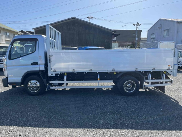三菱ふそうキャンターアルミブロック小型（2t・3t）[写真08]