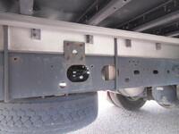 いすゞフォワードアルミウイング中型（4t）[写真14]