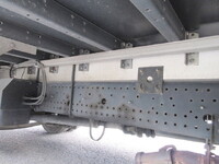 いすゞフォワードアルミウイング中型（4t）[写真15]