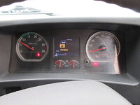 いすゞフォワードアルミウイング中型（4t）[写真23]