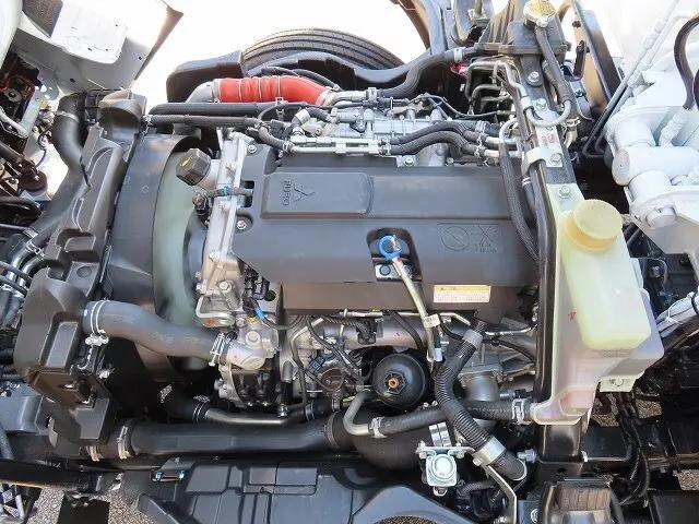 三菱ふそうキャンターパッカー車（塵芥車）小型（2t・3t）[写真34]