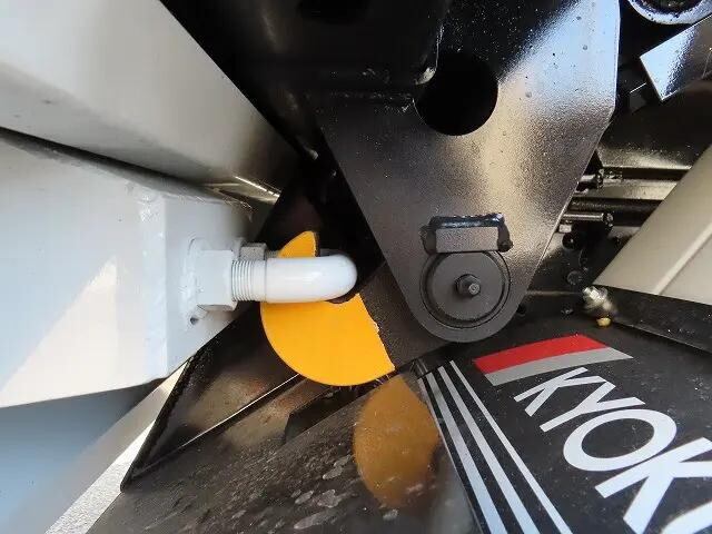 三菱ふそうキャンターパッカー車（塵芥車）小型（2t・3t）[写真38]