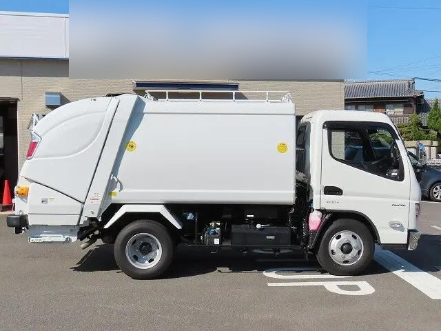 三菱ふそうキャンターパッカー車（塵芥車）小型（2t・3t）[写真04]