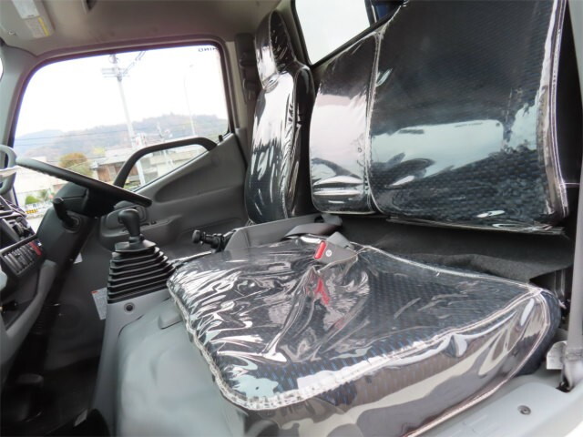 日野デュトロクレーン4段小型（2t・3t）[写真18]