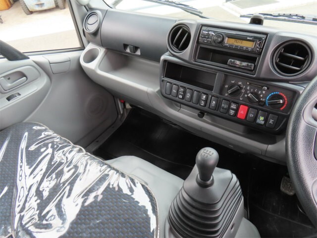 日野デュトロクレーン4段小型（2t・3t）[写真25]