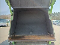 日野デュトロパッカー車（塵芥車）小型（2t・3t）[写真11]