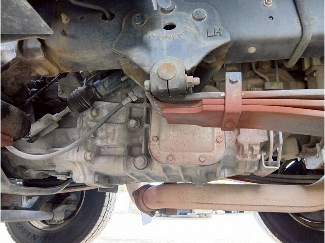 日野プロフィアアルミバン大型（10t）[写真30]