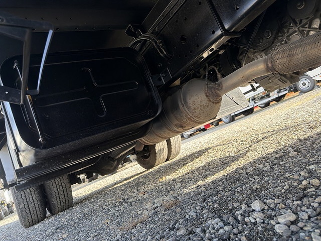 日野デュトロアルミバン小型（2t・3t）[写真26]