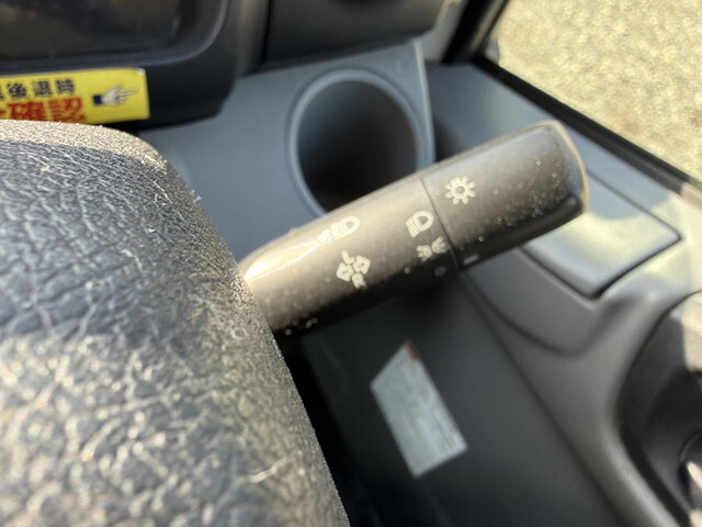 日野デュトロアルミバン小型（2t・3t）[写真33]