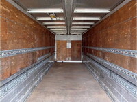 三菱ふそうスーパーグレートアルミウイング大型（10t）[写真12]