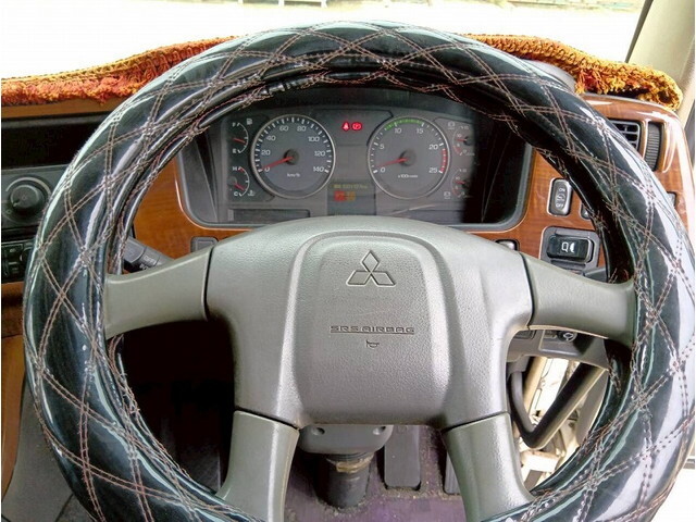 三菱ふそうスーパーグレートアルミウイング大型（10t）[写真17]