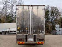 三菱ふそうスーパーグレートアルミウイング大型（10t）[写真08]