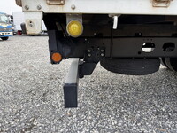 UDトラックスコンドル平ボディ中型（4t）[写真29]