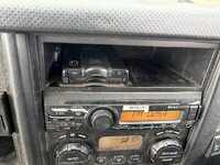 UDトラックスコンドル平ボディ中型（4t）[写真35]