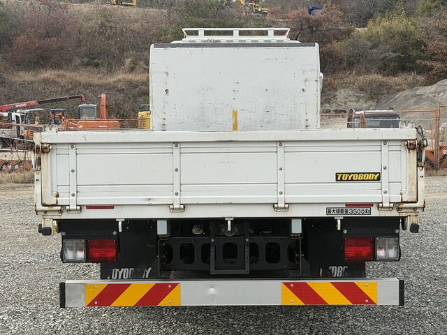 UDトラックスコンドル平ボディ中型（4t）[写真07]