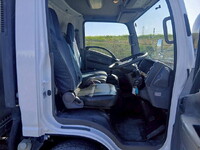 いすゞエルフアルミバン小型（2t・3t）[写真21]