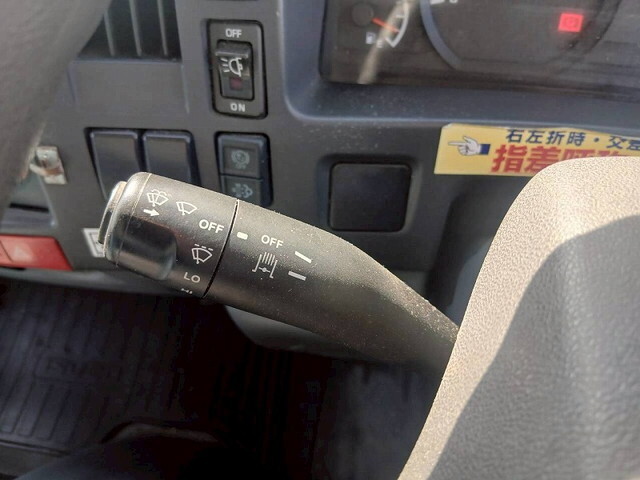 いすゞエルフアルミバン小型（2t・3t）[写真23]