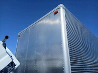 いすゞエルフアルミバン小型（2t・3t）[写真30]