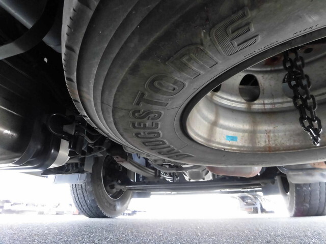 日野プロフィアトレーラーヘッド（トラクターヘッド）大型（10t）[写真10]