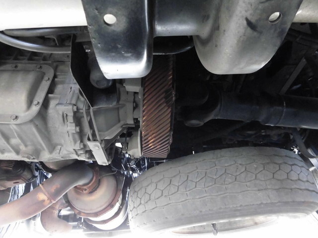 日野プロフィアトレーラーヘッド（トラクターヘッド）大型（10t）[写真29]