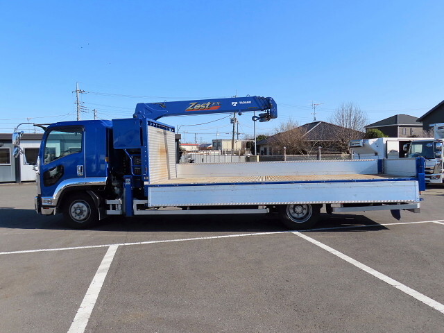 いすゞフォワードクレーン4段増トン（6t・8t）[写真18]