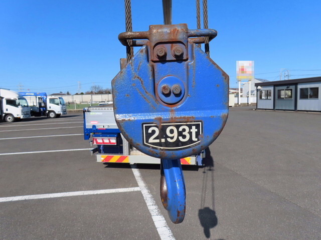 いすゞフォワードクレーン4段増トン（6t・8t）[写真19]