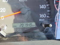 いすゞフォワードクレーン4段増トン（6t・8t）[写真41]