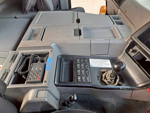 三菱ふそうスーパーグレートトレーラーヘッド（トラクターヘッド）大型（10t）[写真14]